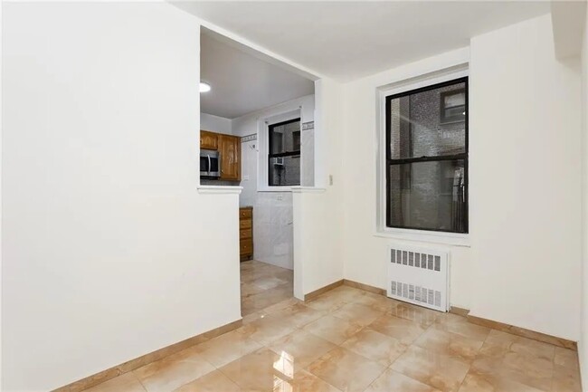 Building Photo - 488 Ocean Pkwy