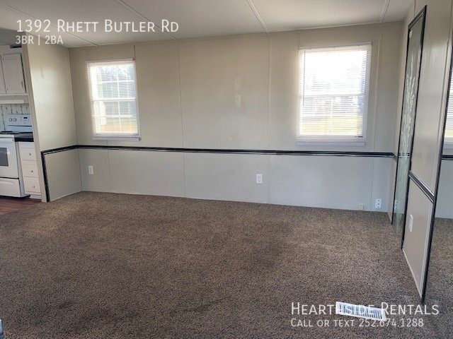 Foto del edificio - 3 Bed 2 Bath Mobile Home on Rhett Butler Rd.