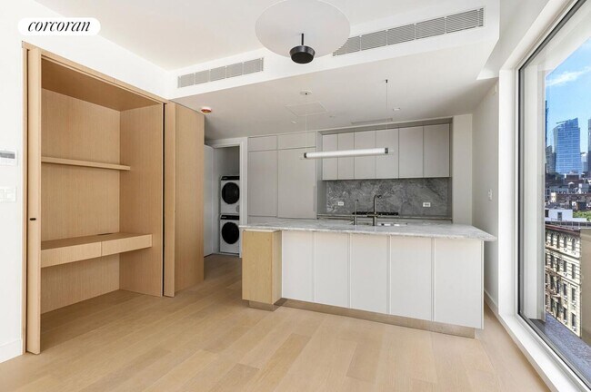 Foto del edificio - 250 E 25th St