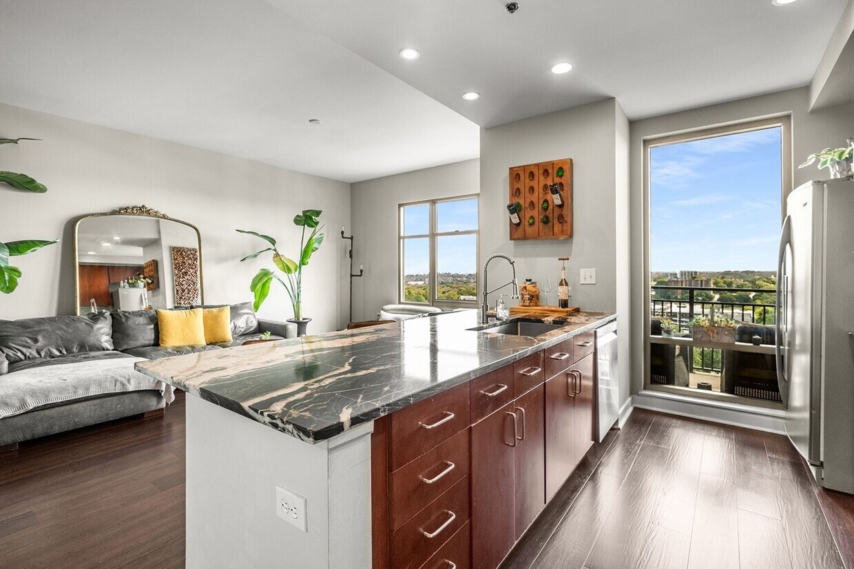 Foto principal - Charming 2BR Condo in Midtown Atlanta