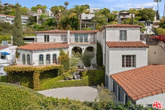 Building Photo - 6856 Los Altos Pl