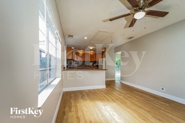 Foto del edificio - 7872 SW 4th Pl