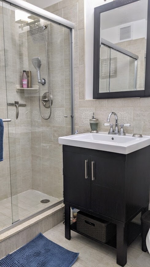 Building Photo - 675 Ocean Ave