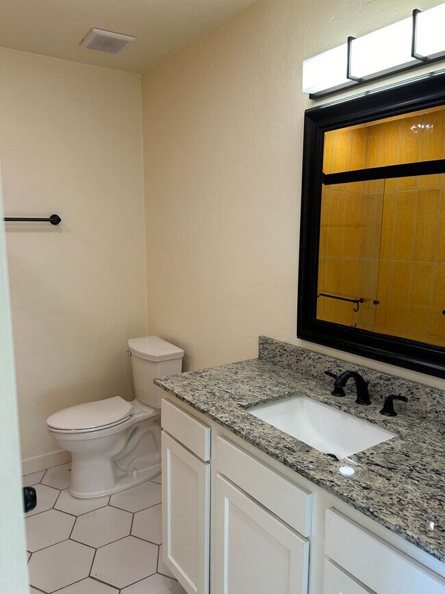 Foto del edificio - 2546 E Copper St