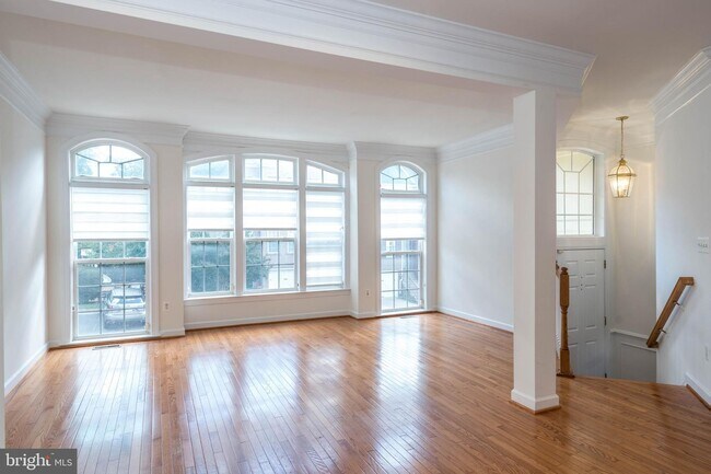 Foto del edificio - 4606 Aspen Hill Ct