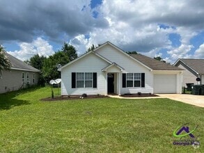 Building Photo - 110 Chadwyck Cir