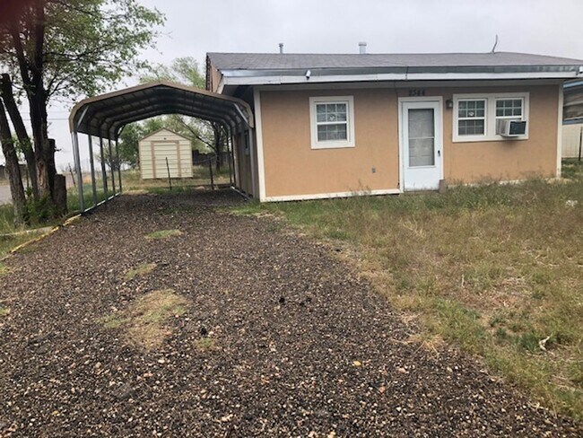 Foto del edificio - Remodeled 1 Bedroom 1 Bath at 2344 NW 14th