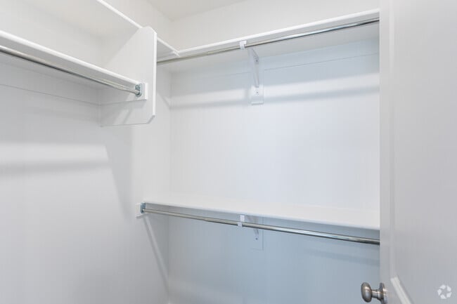 3 habitaciones, 2,5 baños - 120 m² - Armario en el dormitorio principal - Innovation Park at Holbrook Farms