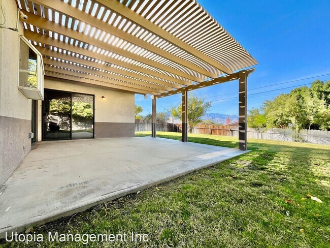 Building Photo - 3 br, 2 bath House - 13505 Cielo Azul Way