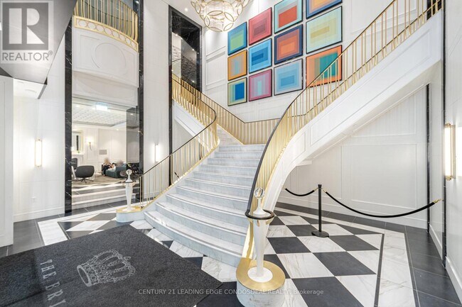 Building Photo - 955 Bay St.