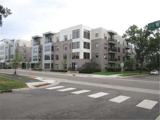 Foto del edificio - 7601 Aldrich Ave S