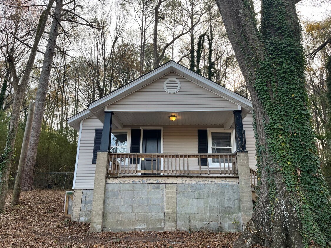 1319 Cave Spring Road Apartment for Rent in Rome, GA