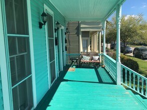 Building Photo - 1528 Church St