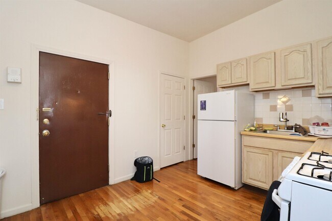 Foto del edificio - 359 2nd St