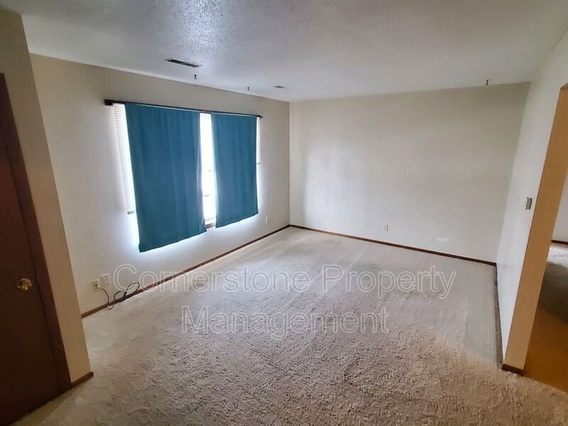 2736 4th Ave N Unit 2736 4th Ave N 8, Fort Dodge, IA 50501 Condo for