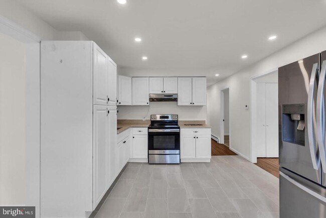 Foto del edificio - 520 W Virginia Rd