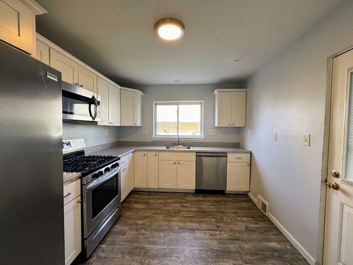 Foto principal - 228 Ella St