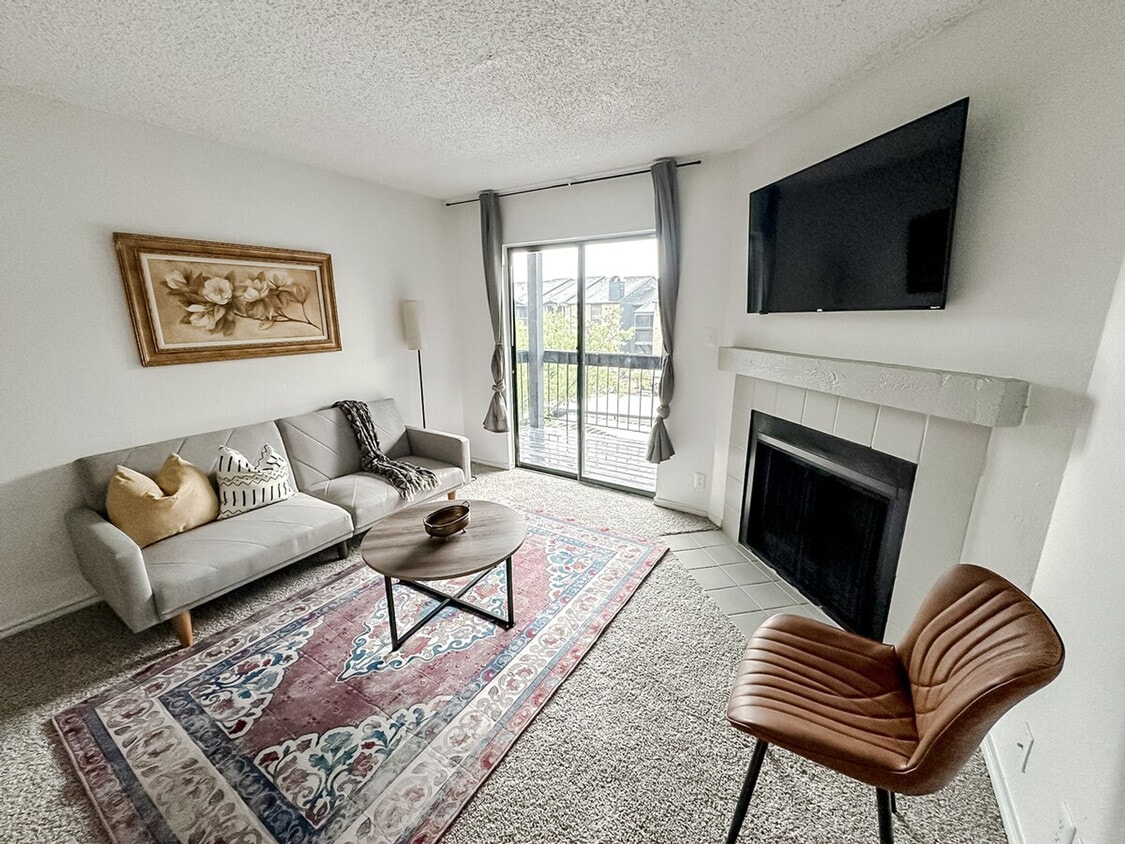 Foto principal - 1071 Clayton Ln