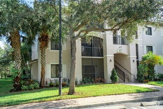 Building Photo - 3021 Alcazar Pl