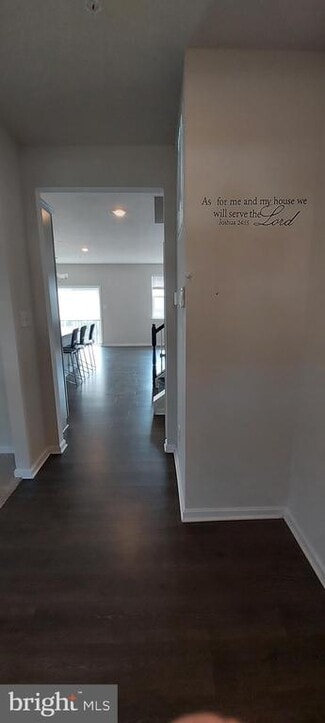 Building Photo - 5767 Haller Pl