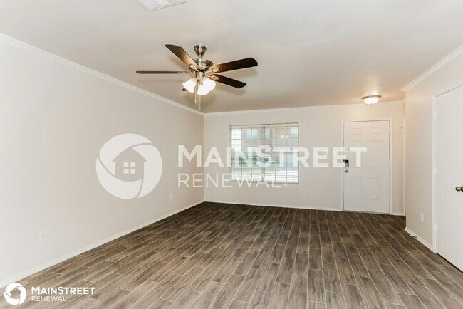 Building Photo - 106 Colonial Ln, VENUS, TX 76084