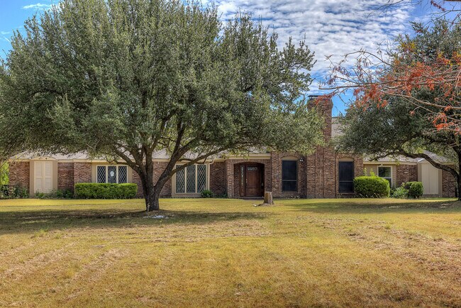 Foto del edificio - 1734 s Houston school rd