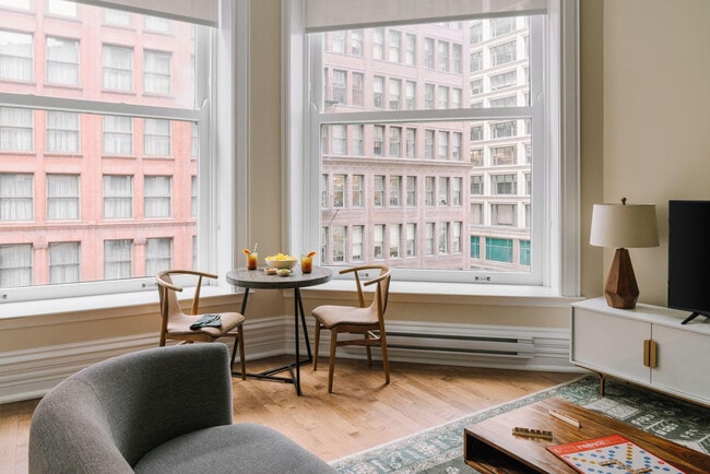 Foto del edificio - 17 S Wabash Ave