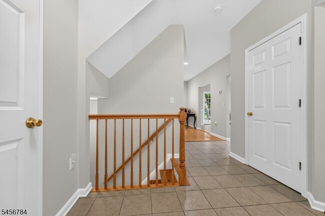 Building Photo - 7 Pinehurst Cir