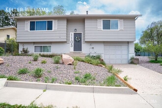 Building Photo - 1105 Mt View Ln
