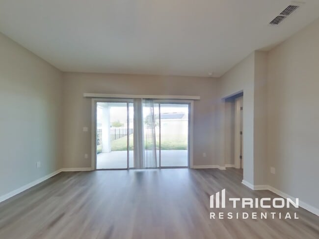 Foto del edificio - 164 Bloomfield Wy