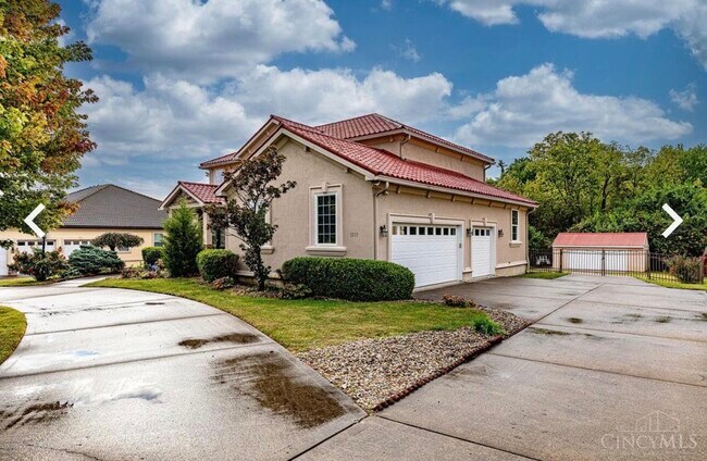 Foto del edificio - 3323 Devonian Dr