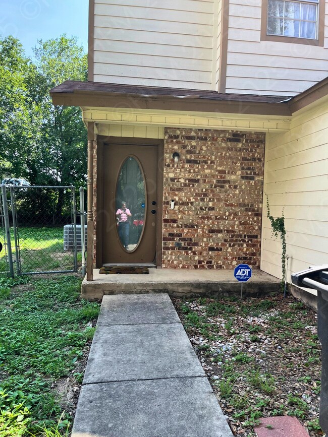 Photo - 14403 Woods Hole Dr House