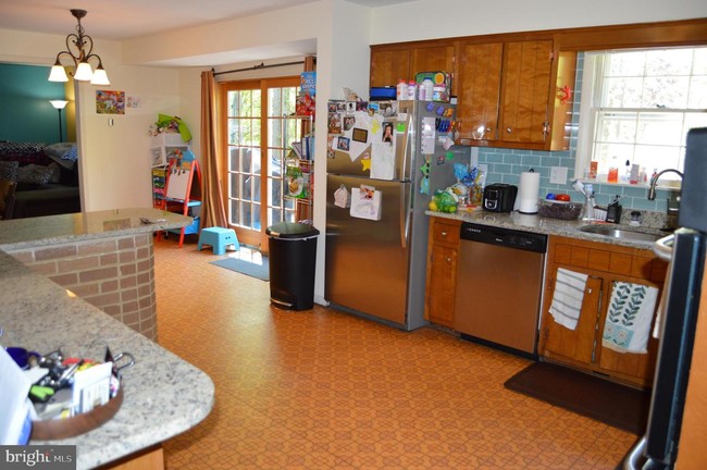 Foto del edificio - 13114 Wilton Oaks Dr