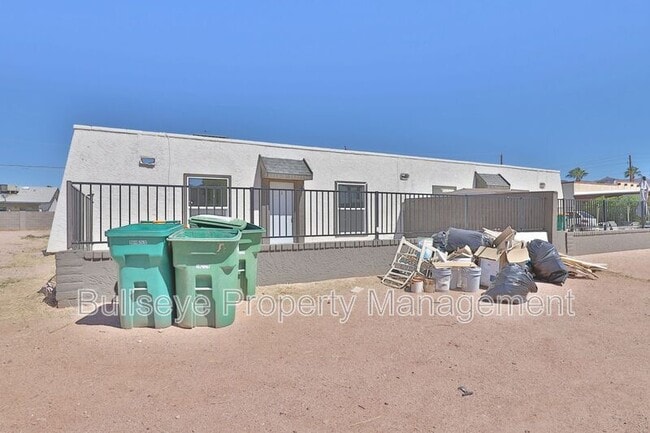 Foto del edificio - 1548 E 26th Ave