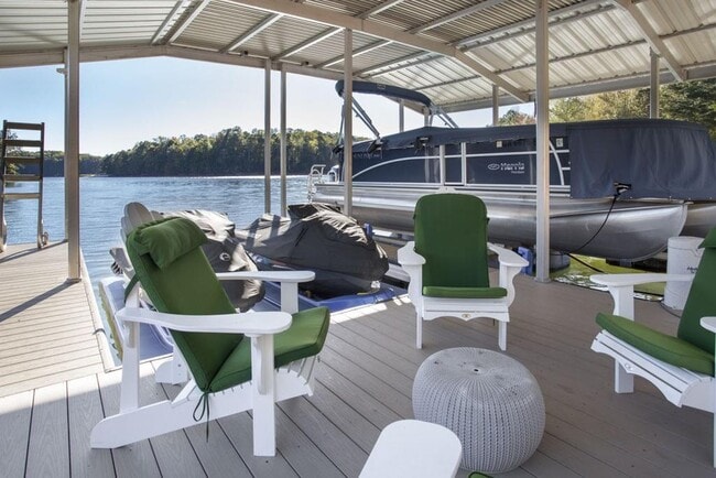 Foto del edificio - 8885 Bay Dr