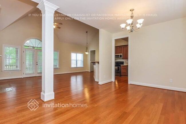 Foto del edificio - 359 Hocutt Farm Dr