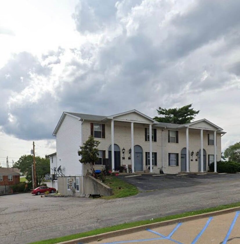 1212 W Main St, Festus, MO 63028 Townhome Rentals in Festus MO