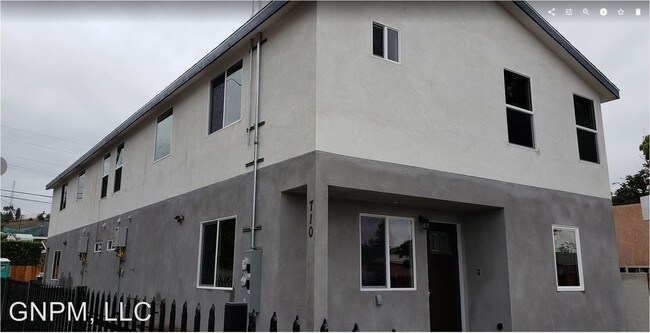 Building Photo - 710 N Marianna Ave
