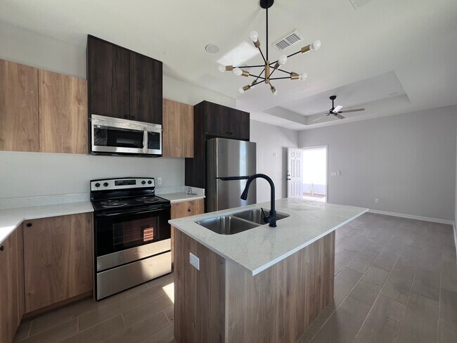 Foto del edificio - 2900 S Links Dr