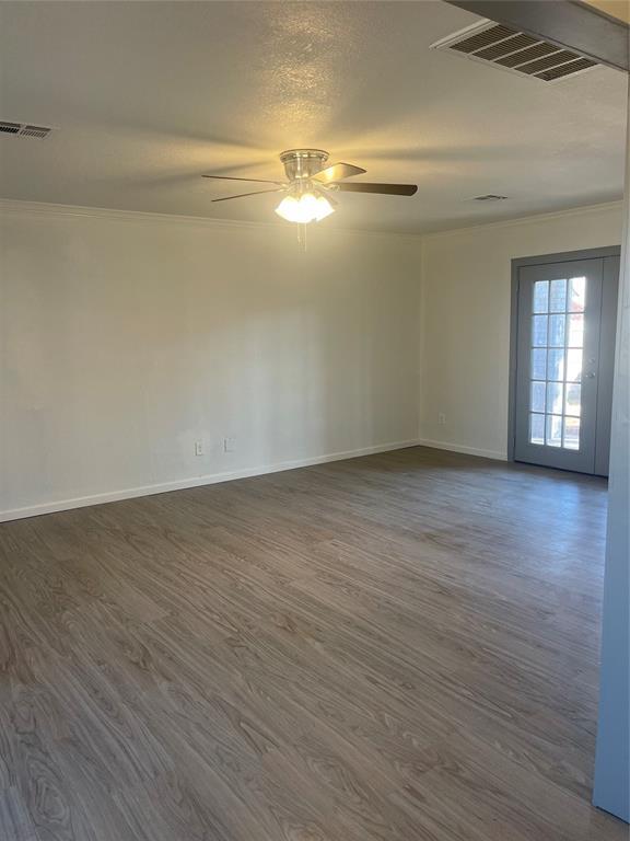 Building Photo - 1320 Westbury Terrace
