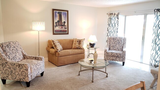 Foto del edificio - 3755 Via Poinciana