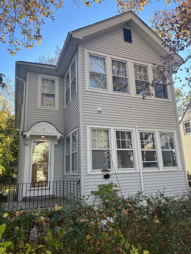 15 W Center St, Beacon, NY 12508 Room for Rent in Beacon, NY