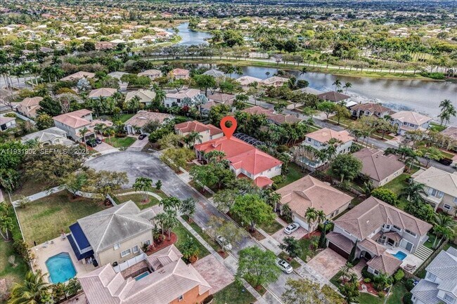 Foto del edificio - 17062 NW 16th St