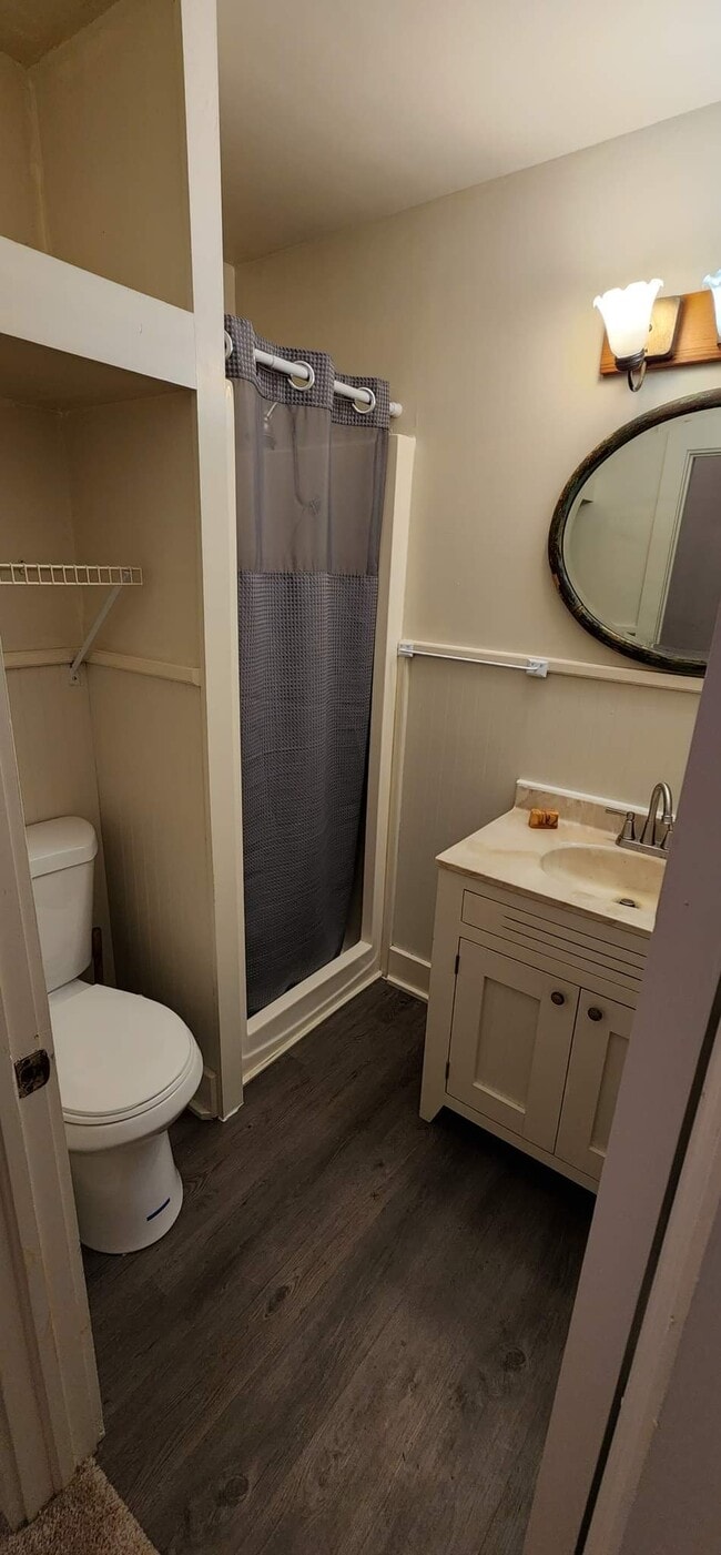 Foto del edificio - 184 Elm St