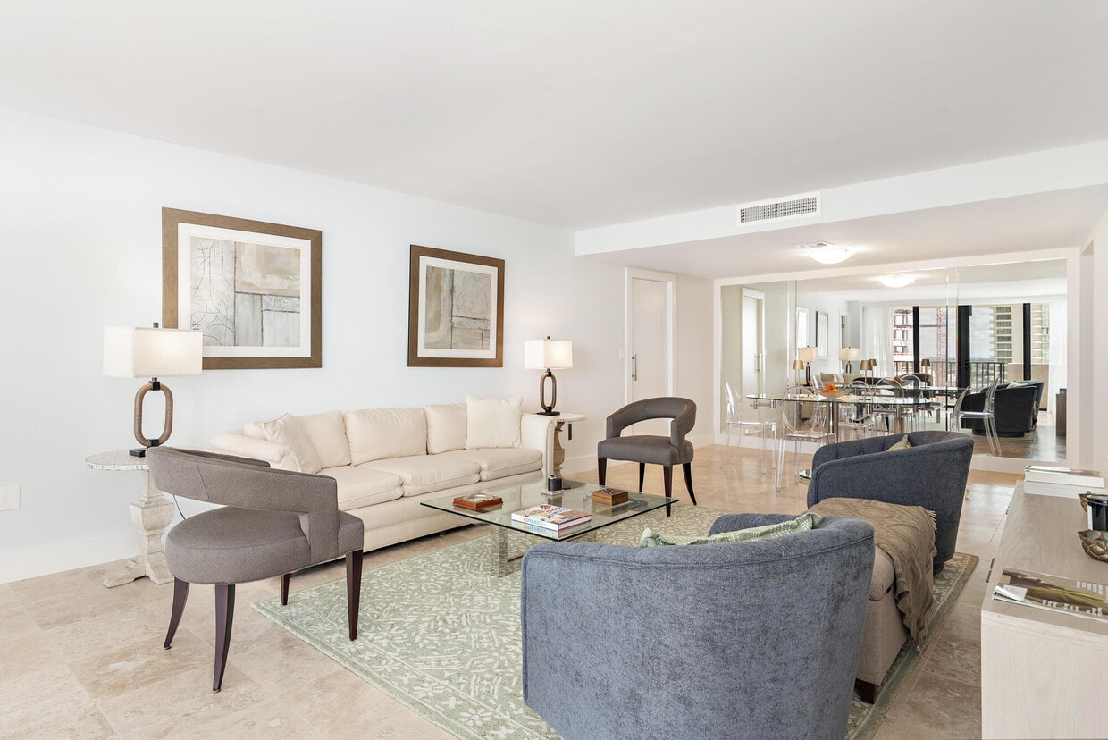 Foto principal - 1200 S Flagler Dr