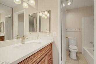 Building Photo - 4860 Nara Vista Way