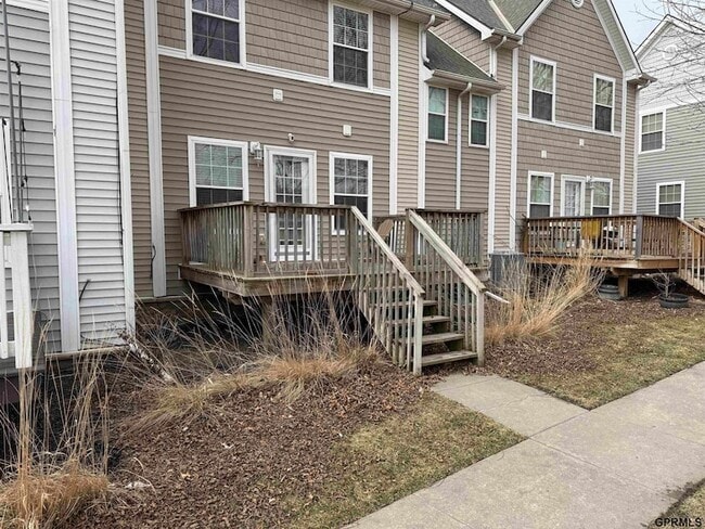 Photo - 5911 N 166th St Townhome