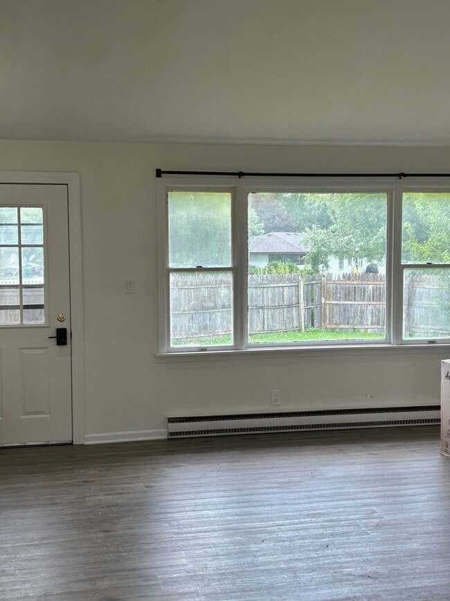 Building Photo - 14545 Archer Ave