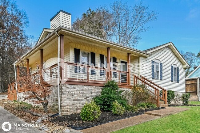 Building Photo - 2004 SANFORD DR, MOUNT JULIET, TN 37122