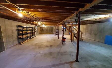 Building Photo - 299 Centerville Rd